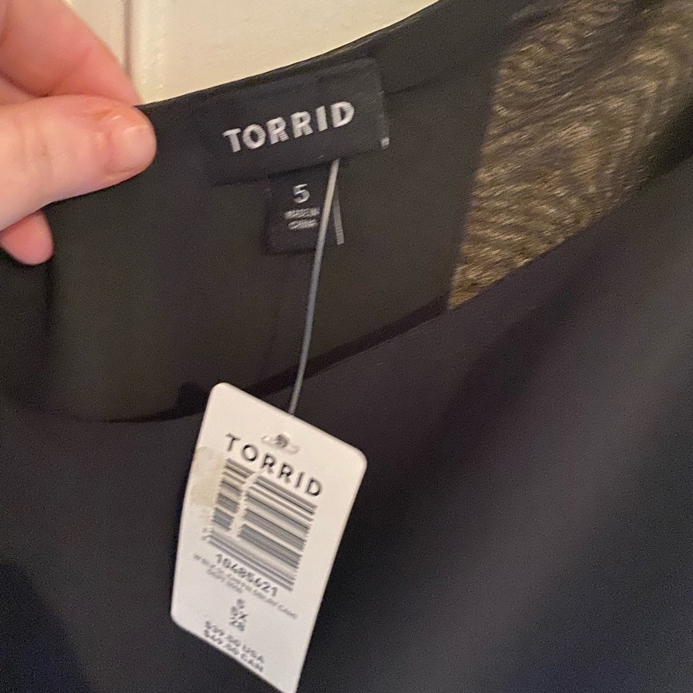 Black torrid cami size 5